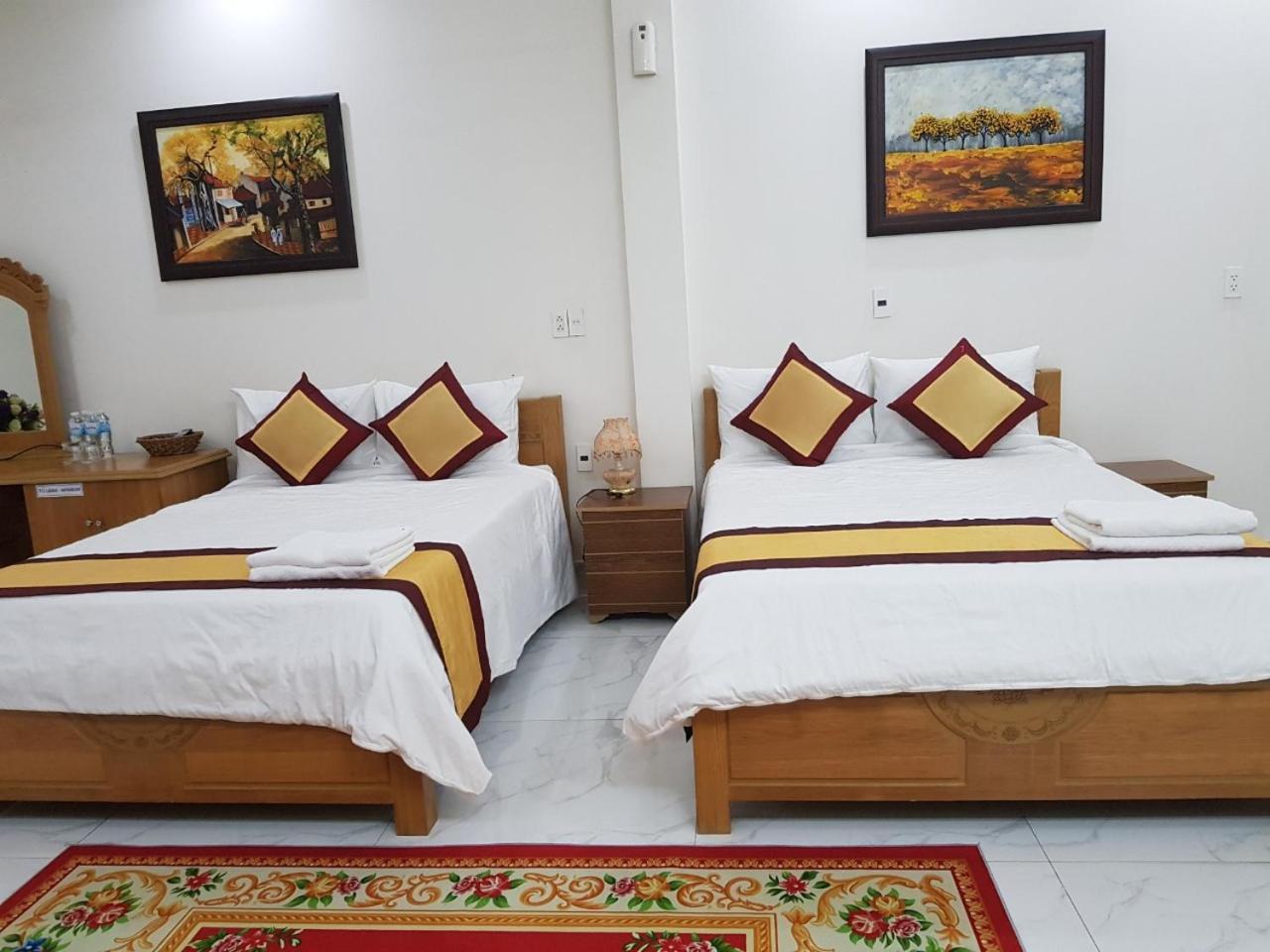 Kim Cuong - Hotel Near Tan Son Nhat Airport Ho Chi Minh-staden Exteriör bild